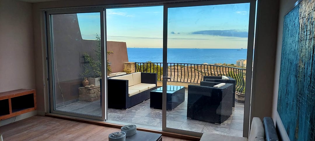Penthouse in Marsaskala - 1 bed, 1 bath — 1