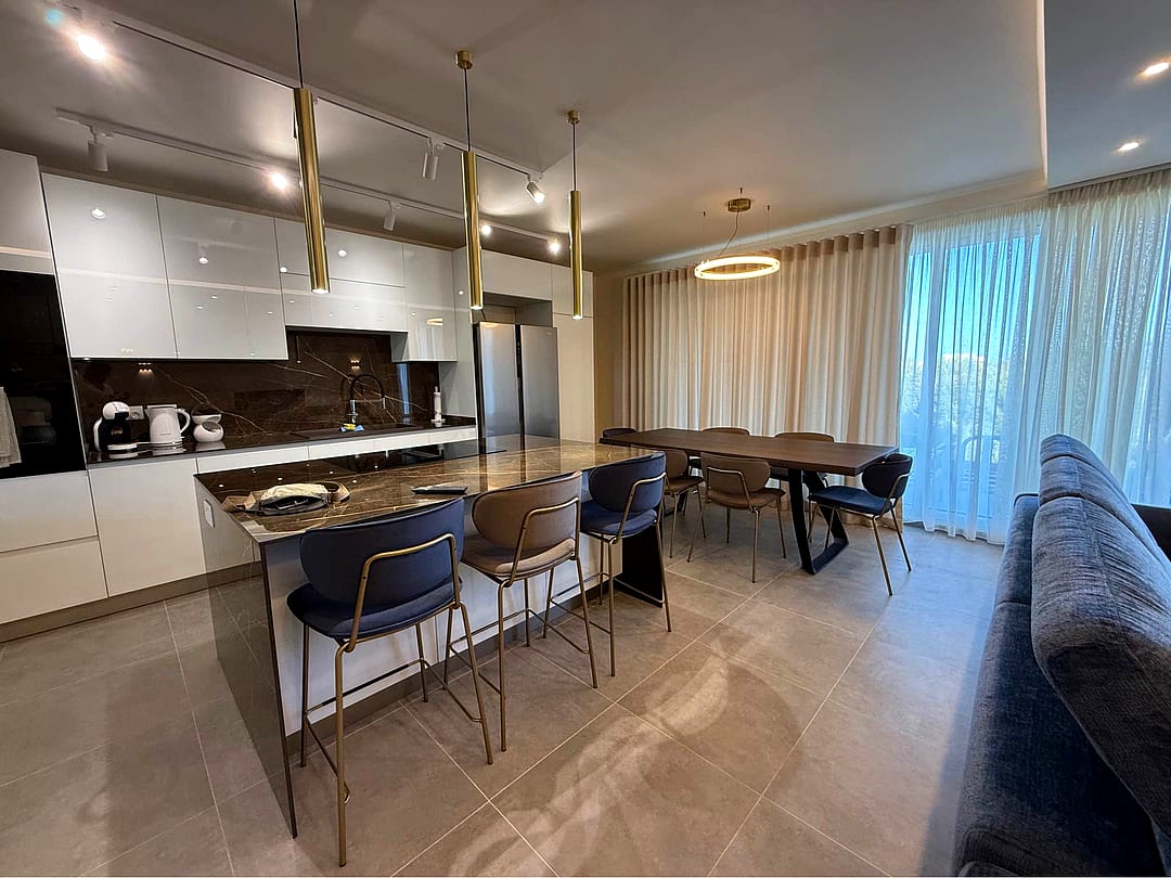 Apartment in Pembroke — 3
