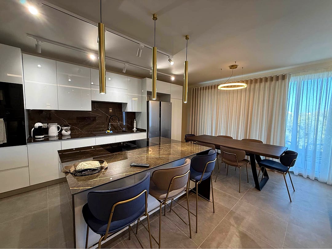 Apartment in Pembroke — 2