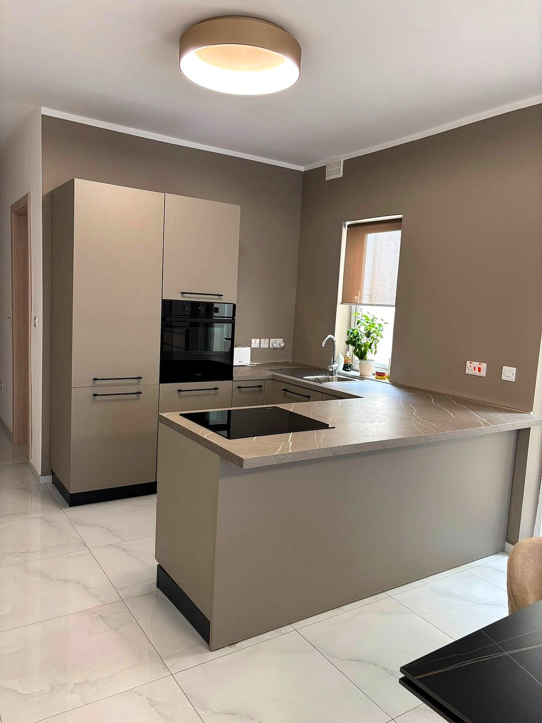 Penthouse in Santa Venera - 2 beds, 2 baths — 1
