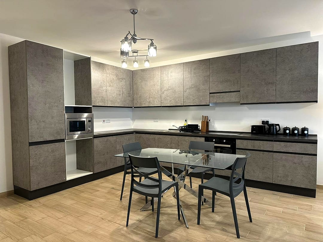 Apartment in Qawra - 2 beds — 1