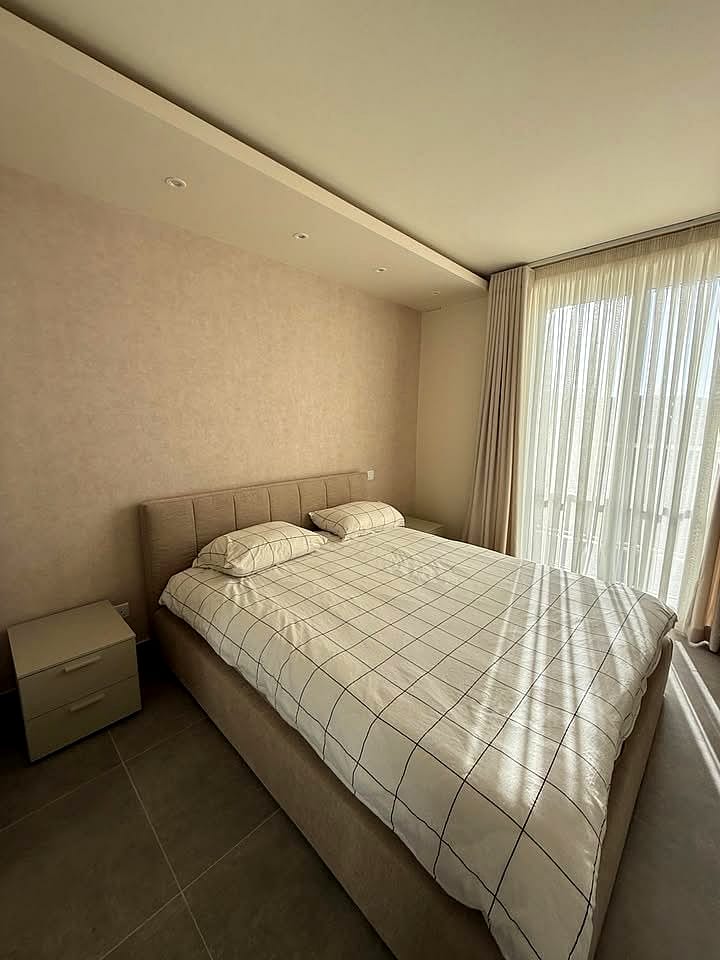 Apartment in Pembroke - 3 beds, 2 baths — 3