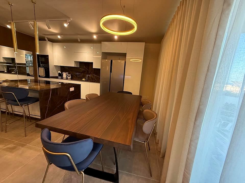 Apartment in Pembroke - 3 beds, 2 baths — 5