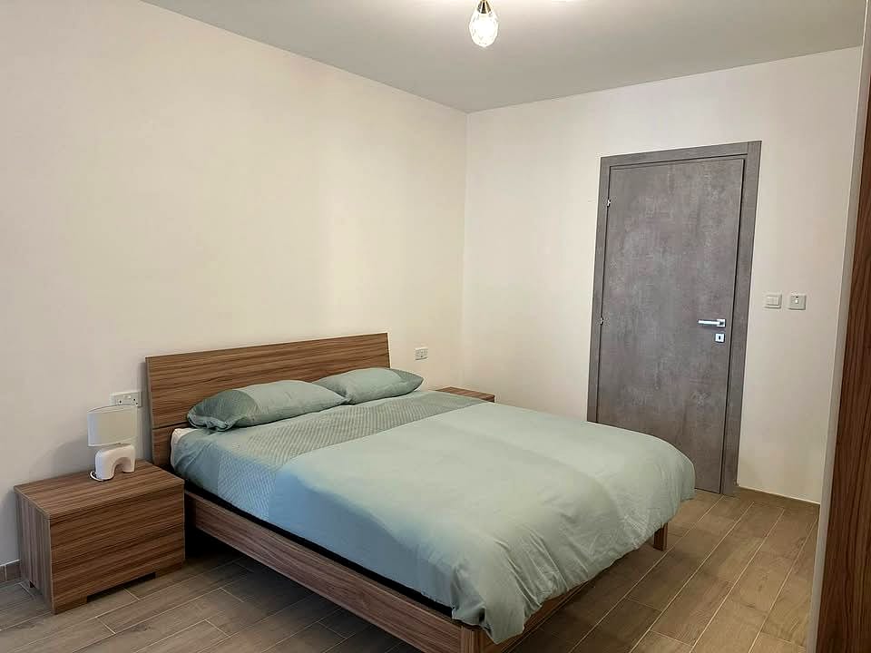 Apartment in Qawra - 2 beds, 2 baths — 5