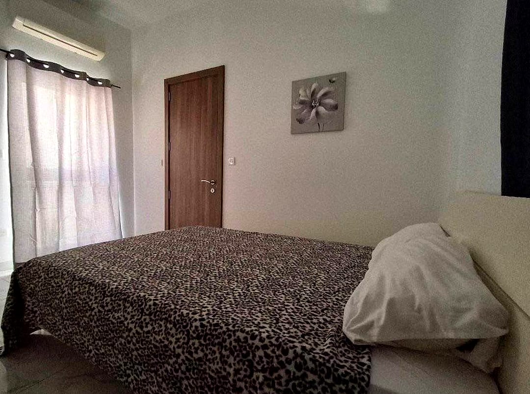 Apartment in Sliema - 1 bed, 1 bath — 5