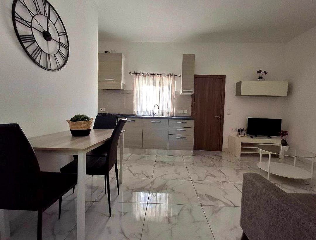 Apartment in Sliema - 1 bed, 1 bath — 1