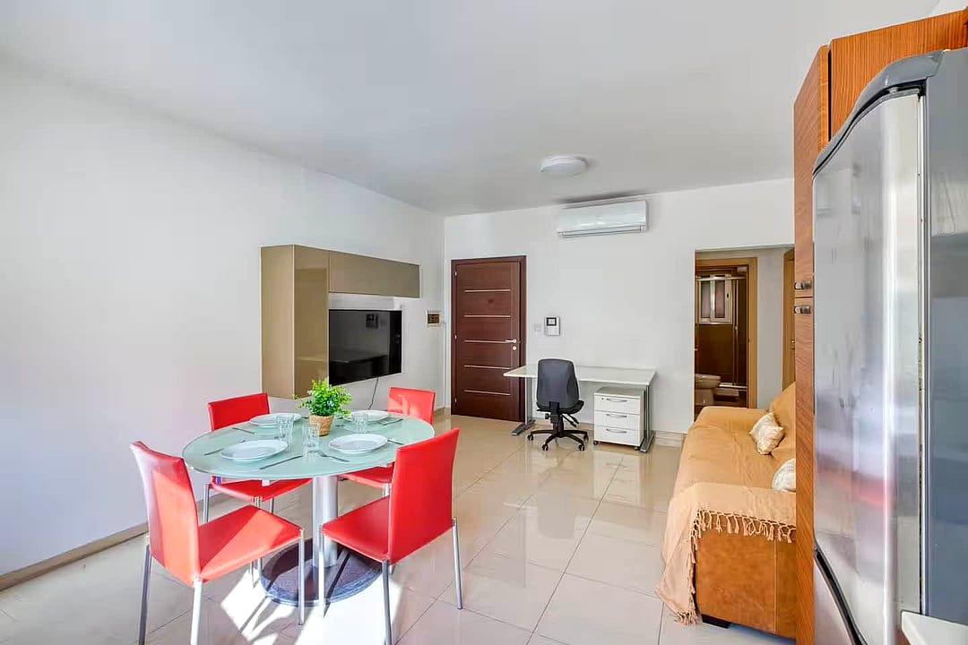 Apartment in Msida - 1 bed — 3