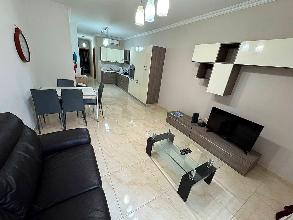 Room in St Julian's — 5