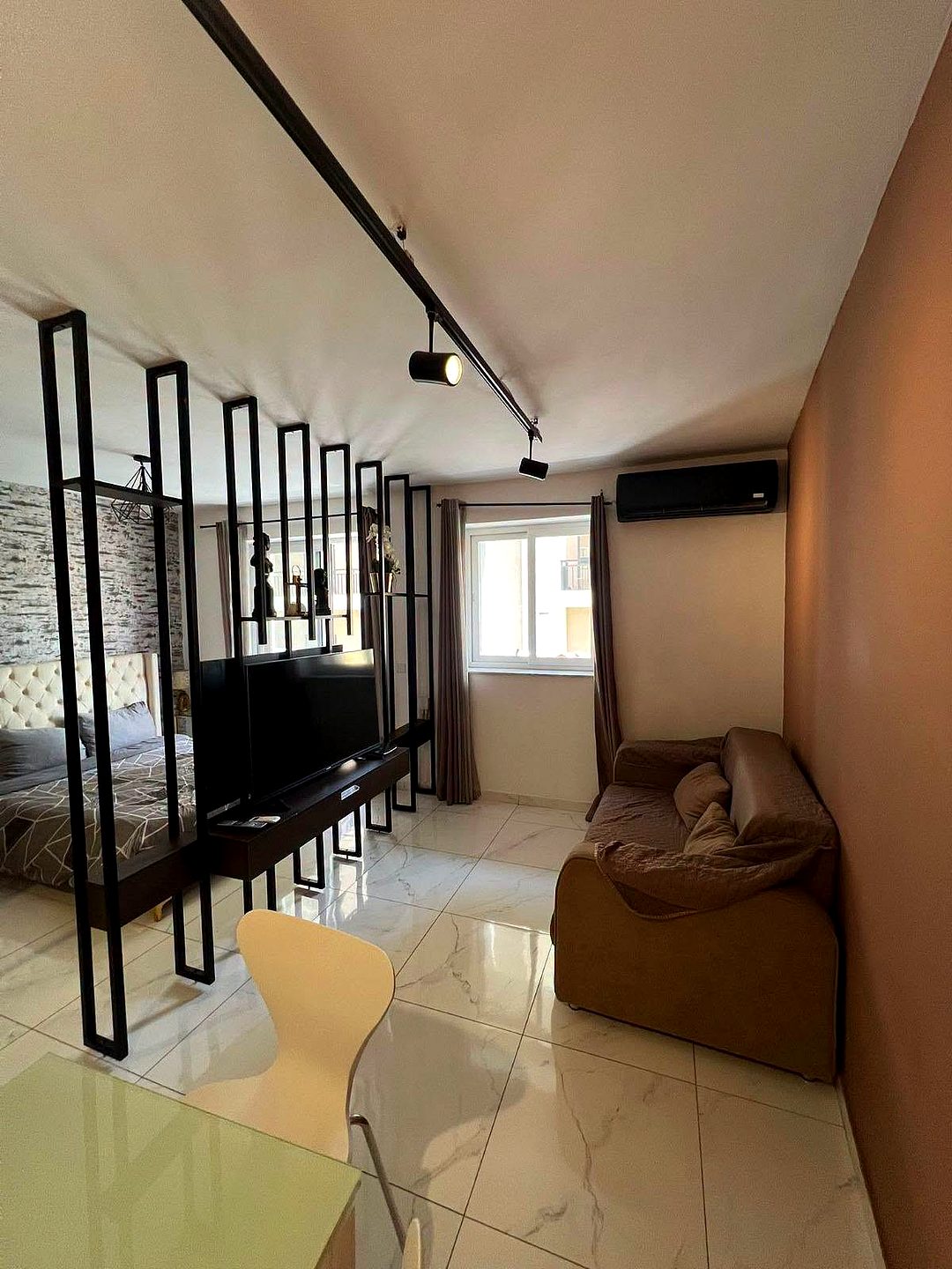 Studio in Msida — 1