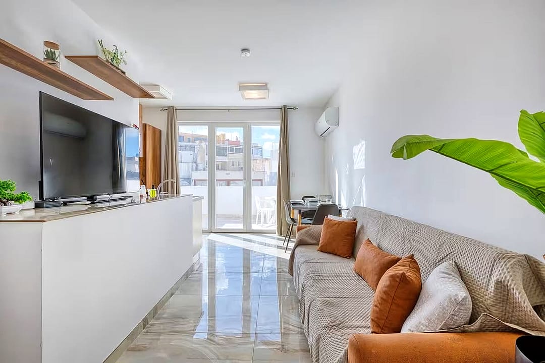 Penthouse in Sliema - 1 bed — 2