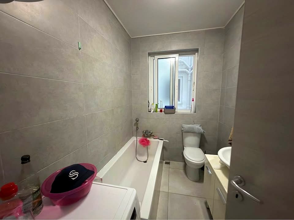 Apartment in Qawra - 2 beds, 2 baths — 4