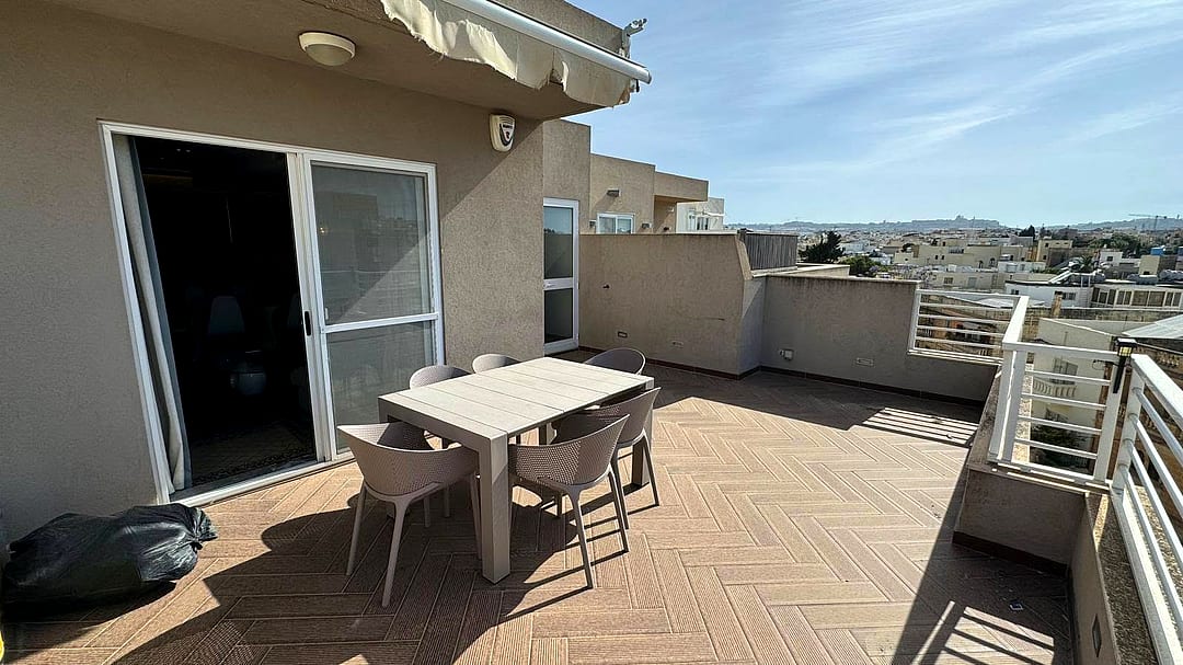Penthouse in Attard — 1