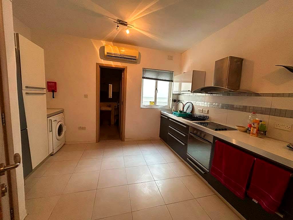 Apartment in Sliema — 5