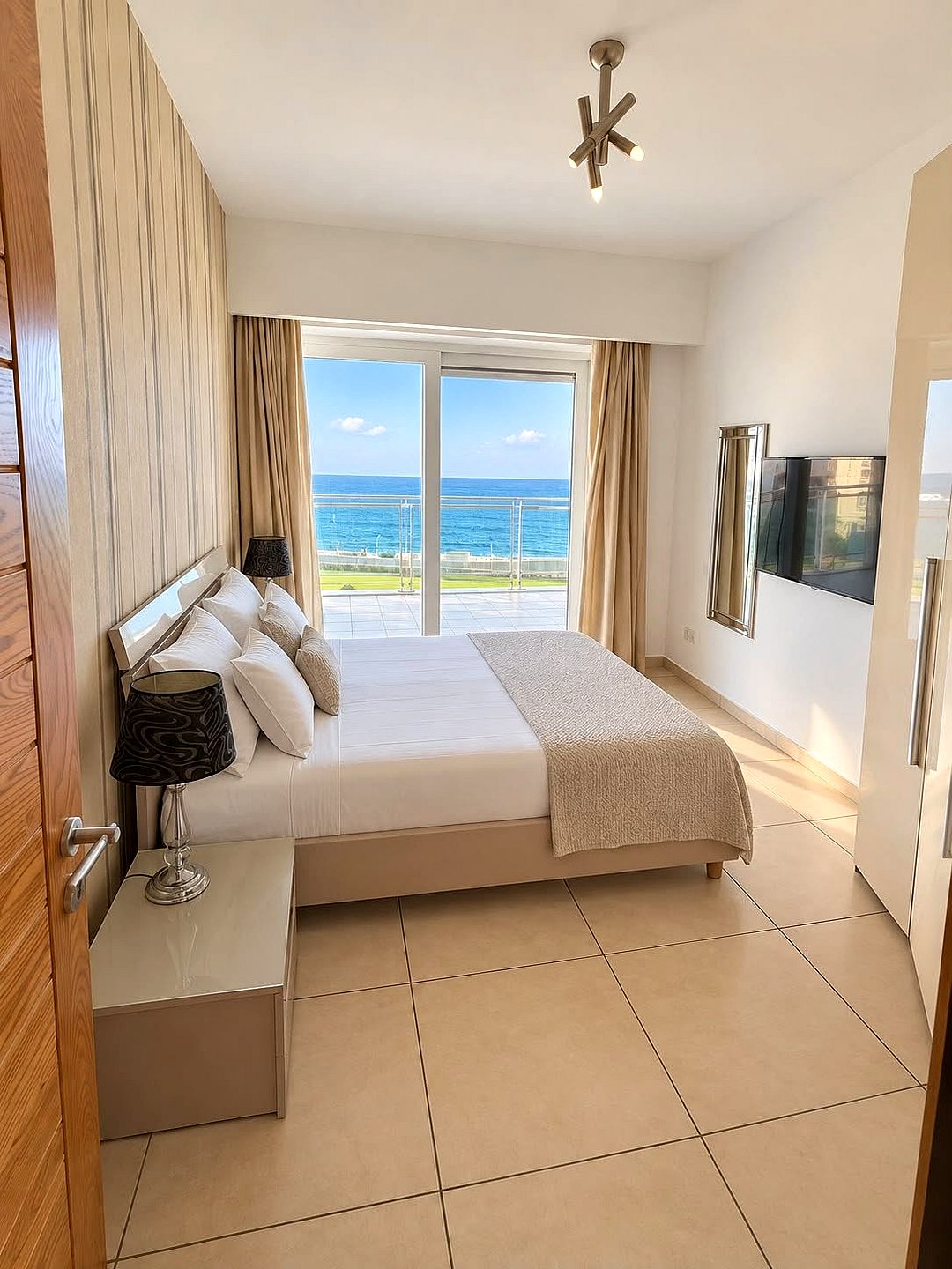 Apartment in Sliema - 2 beds, 2 baths — 4
