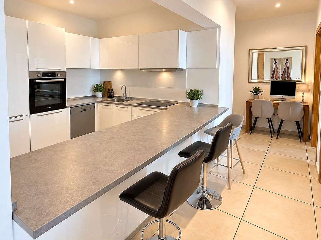 Apartment in Sliema - 2 beds, 2 baths — 2