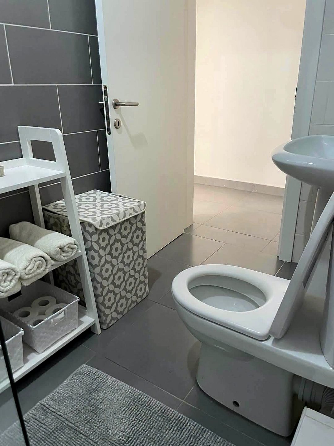 Apartment in Gzira - 2 beds, 1 bath — 2