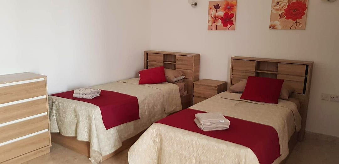 Apartment in Marsaxlokk - 3 beds, 2 baths — 1