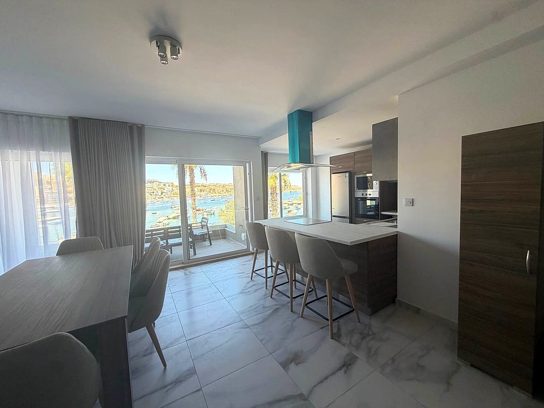 Apartment in St Paul's Bay - 2 beds — 4