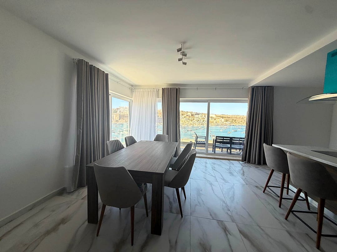 Apartment in St Paul's Bay - 3 beds — 1