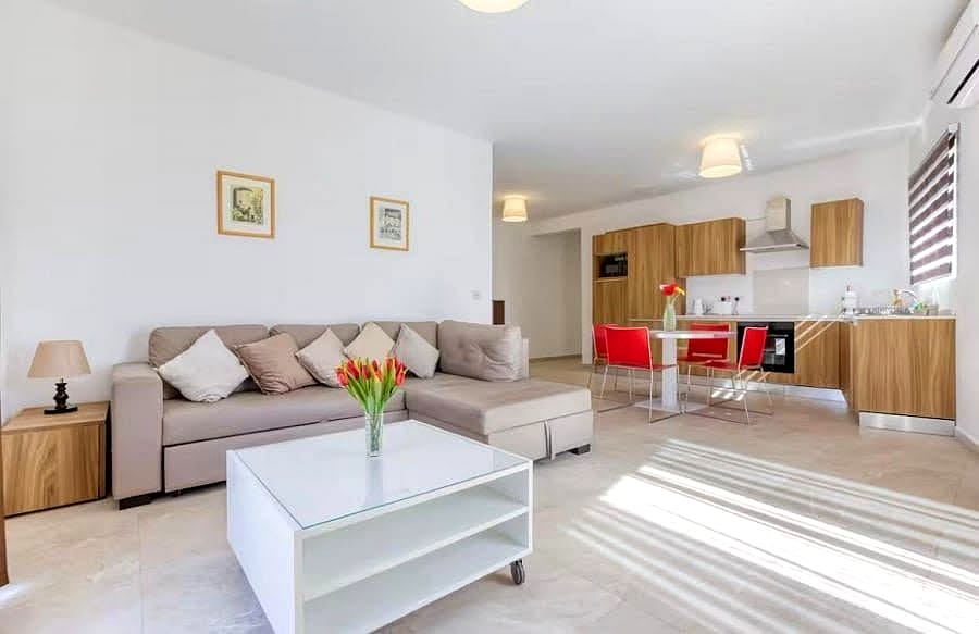 Apartment in Gzira - 2 beds, 2 baths — 3