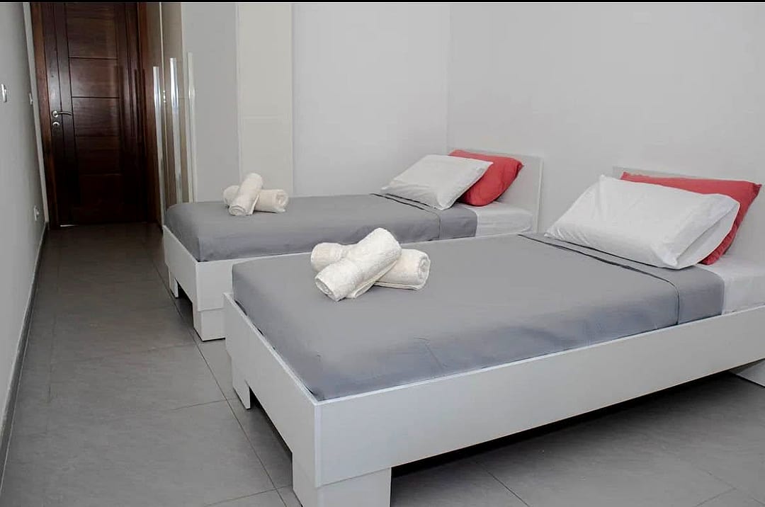 Apartment in St Julian's - 2 beds, 1 bath — 5