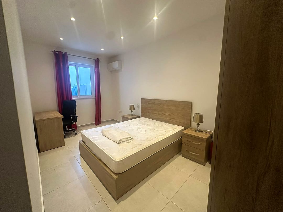 Apartment in Rabat - 3 beds, 2 baths — 4