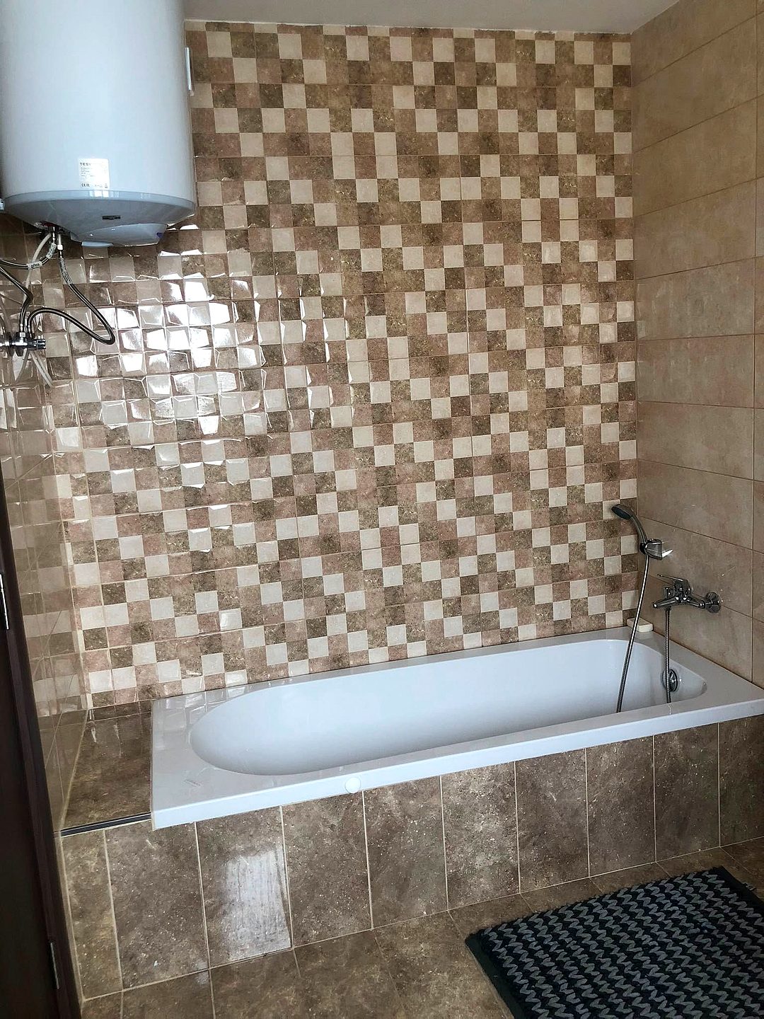 Apartment in Gzira - 3 beds, 2 baths — 5