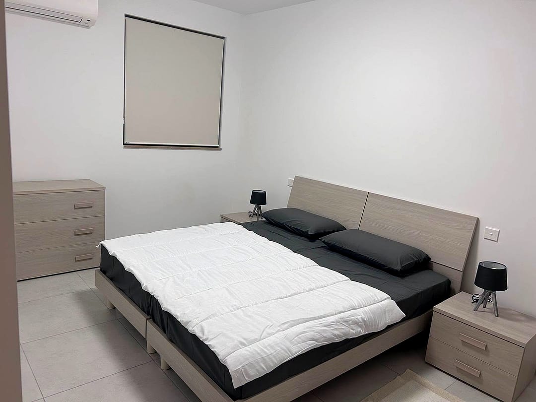 Penthouse in Qrendi - 2 beds, 2 baths — 4