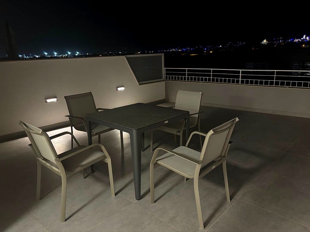 Penthouse in Qrendi - 2 beds, 2 baths — 2