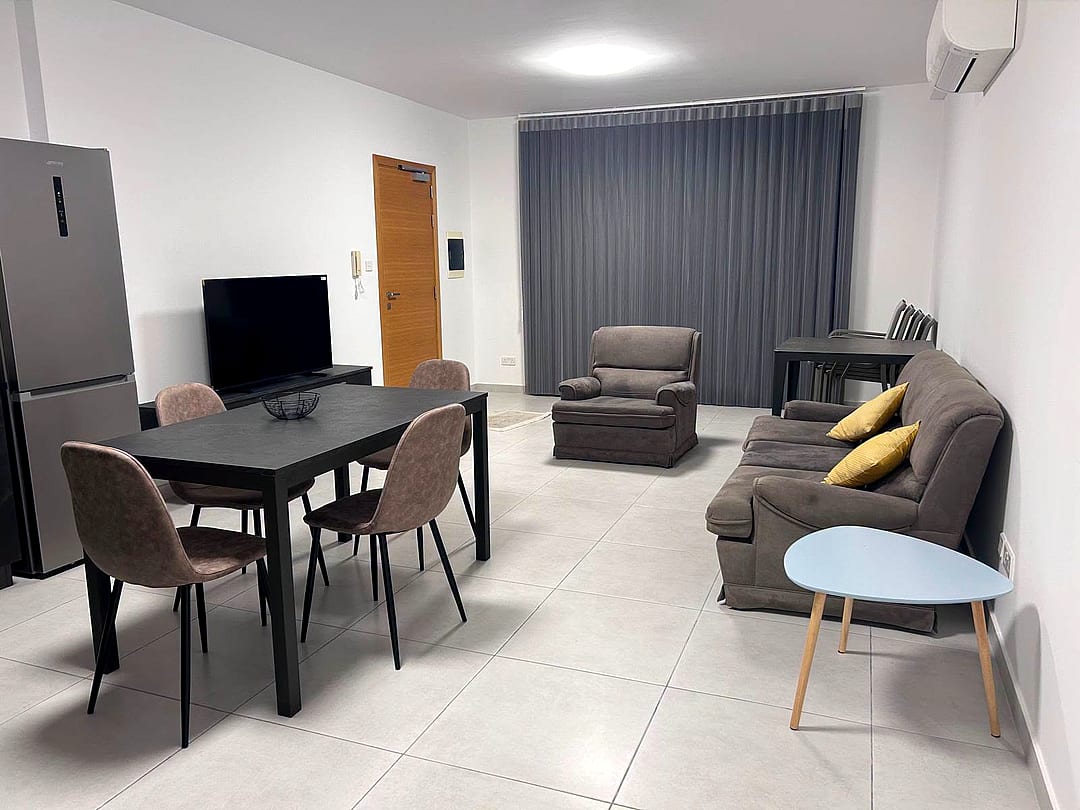 Penthouse in Qrendi - 2 beds, 2 baths — 3