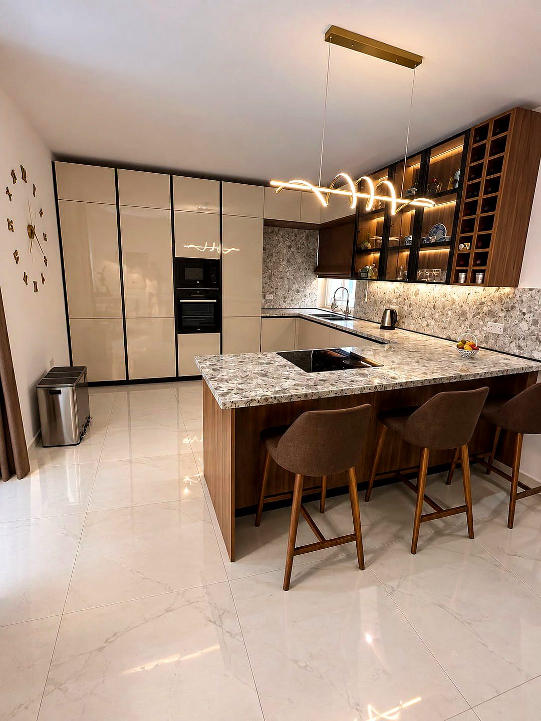 Penthouse in Luqa - 2 beds, 2 baths — 3