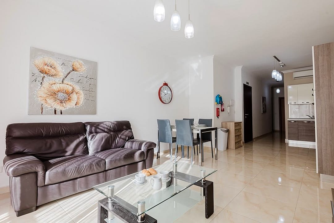 Apartment in St Julian's - 2 beds — 1