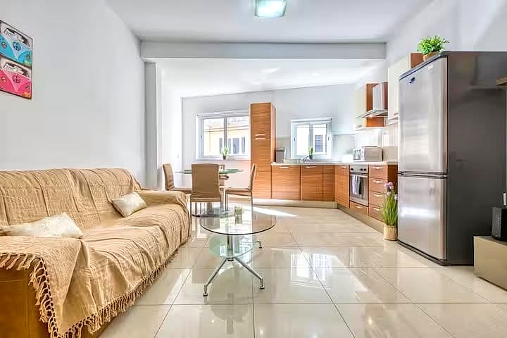 Apartment in Msida - 1 bed, 1 bath — 4