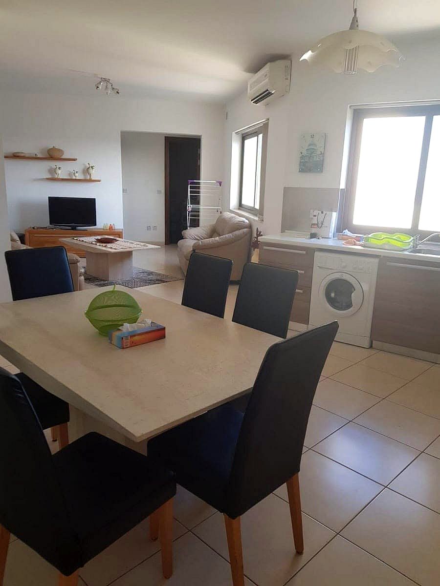 Apartment in San Gwann - 2 beds, 1 bath — 1