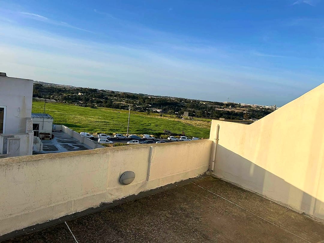 Studio in Zebbug — 3