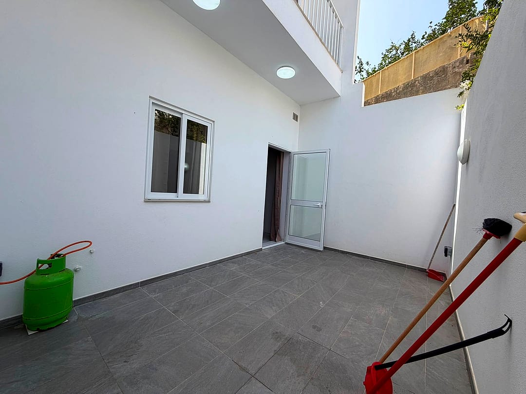 Maisonette in Zabbar - 1 bed, 2 baths — 4