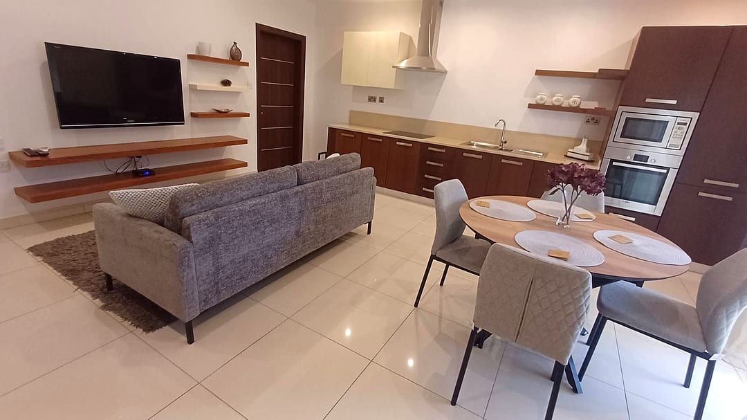 Apartment in Kalkara - 2 beds, 2 baths — 2