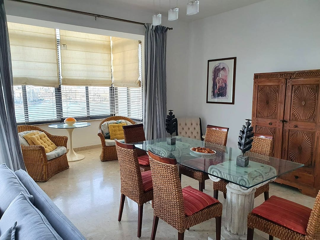Apartment in Sliema - 3 beds, 2 baths — 3