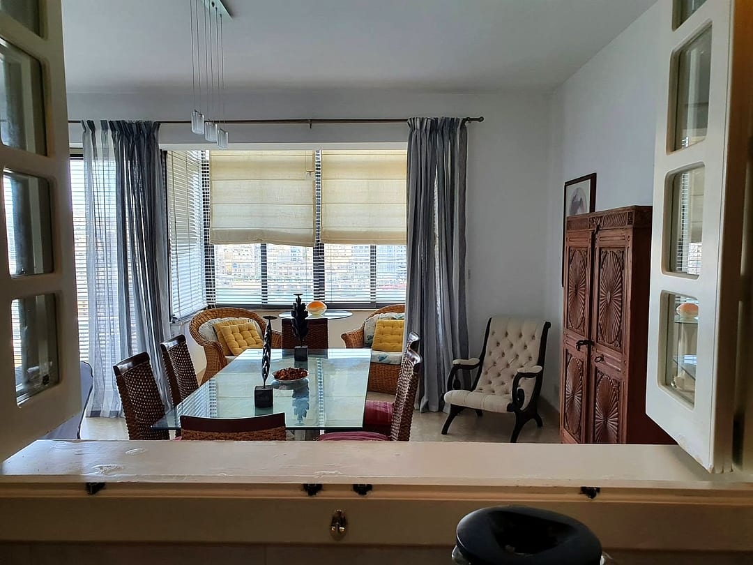 Apartment in Sliema - 3 beds, 2 baths — 2