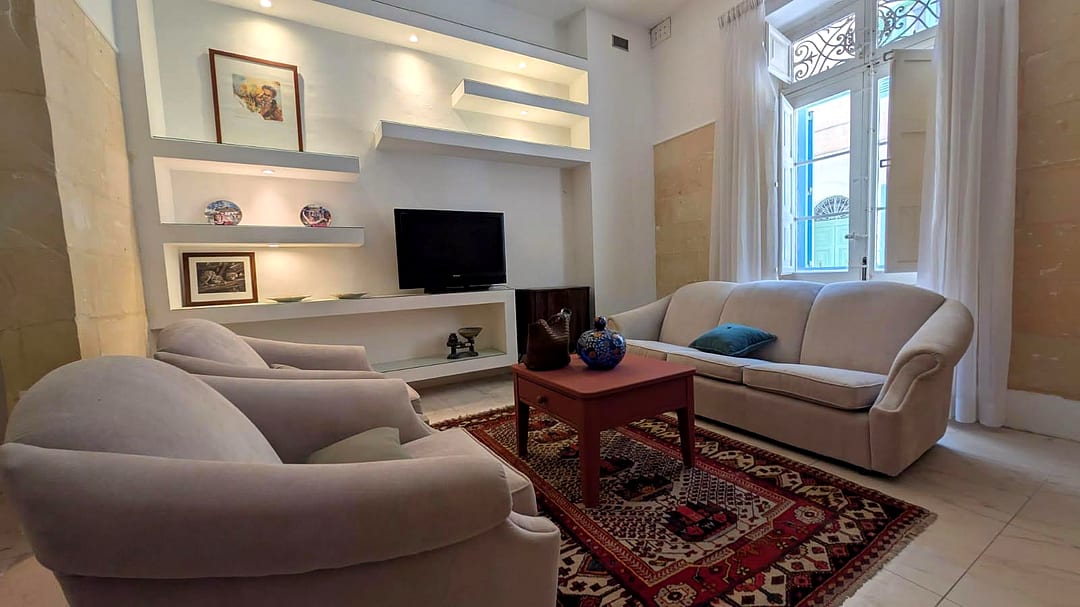 House in Sliema - 3 beds, 2 baths — 1