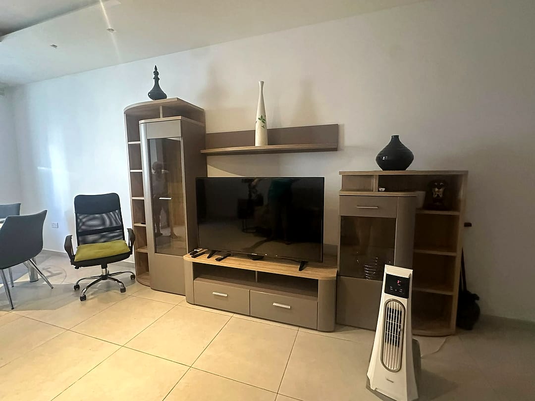 Apartment in Rabat - 3 beds, 2 baths — 2