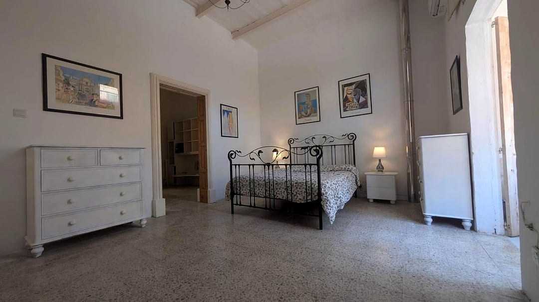 House in Sliema - 3 beds, 2 baths — 5