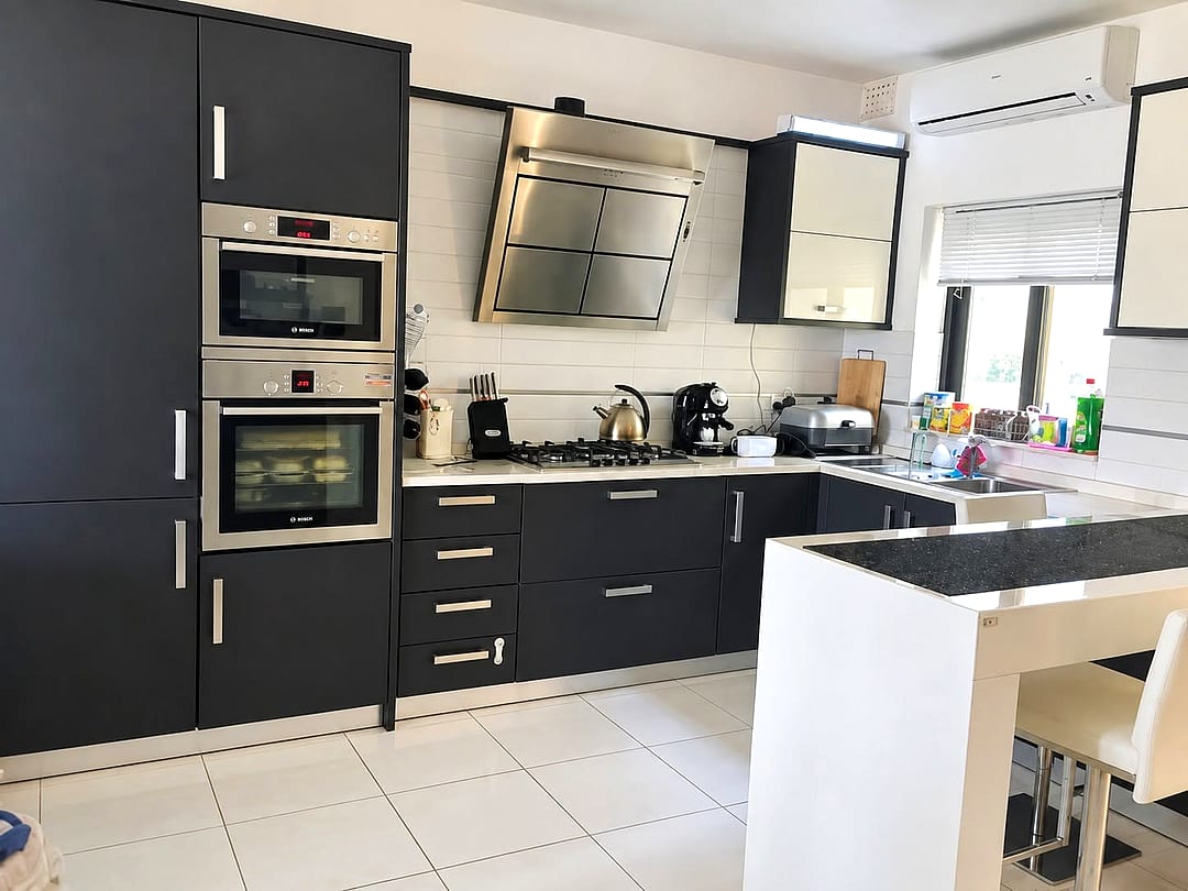 Apartment in Zurrieq - 2 beds, 1 bath — 1