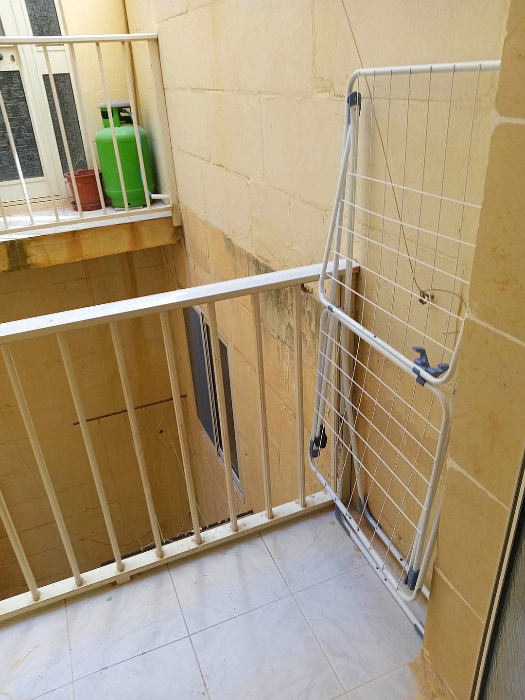Apartment in Marsalforn - 3 beds, 2 baths — 5