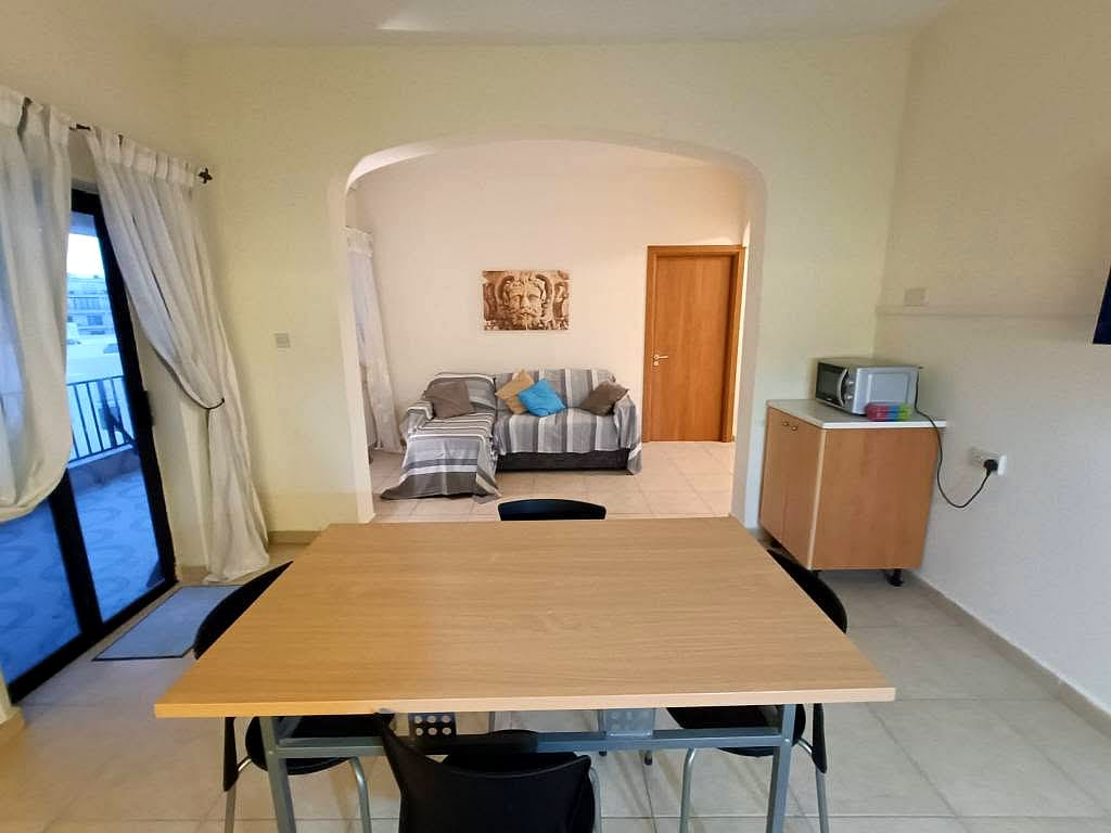 Apartment in Sliema - 2 beds, 1 bath — 3