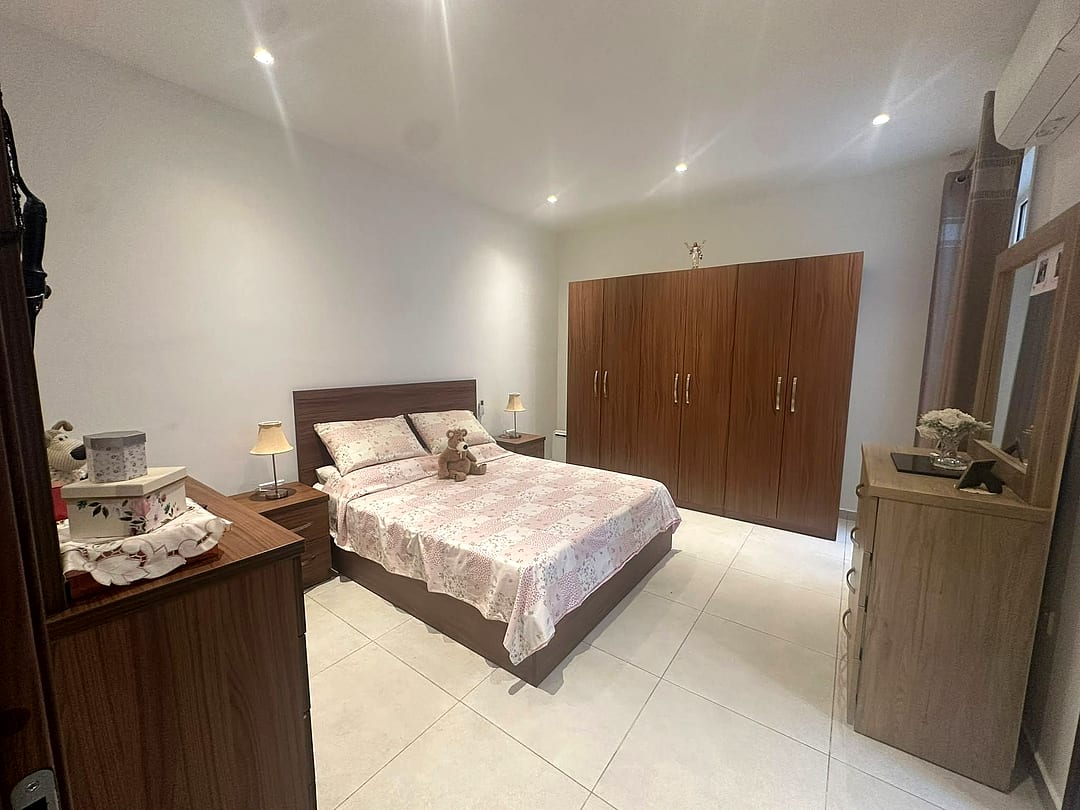 Apartment in Rabat - 3 beds, 2 baths — 4