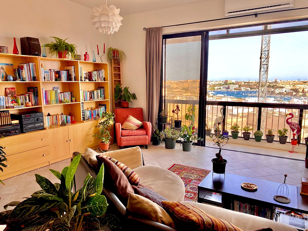 Room in San Giljan — 1