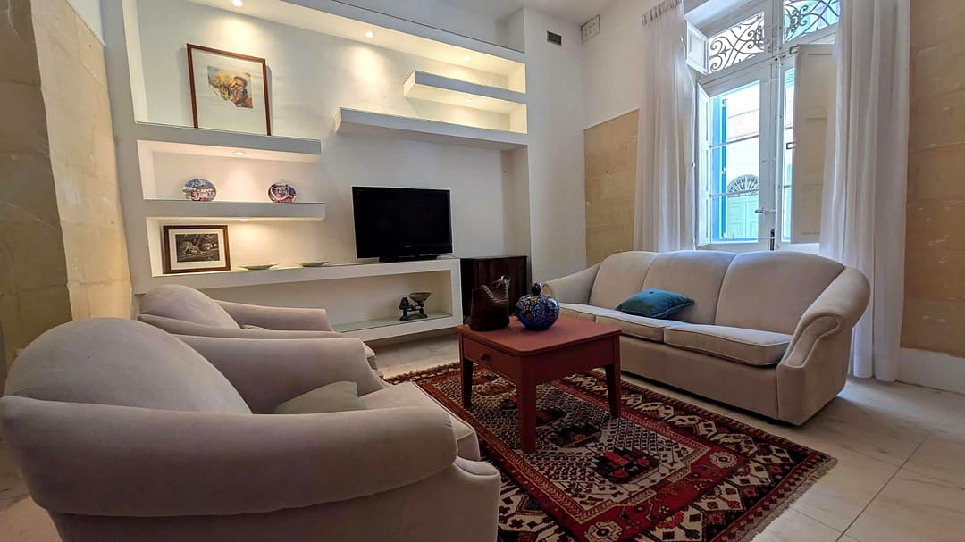 House in Sliema - 3 beds, 2 baths — 1