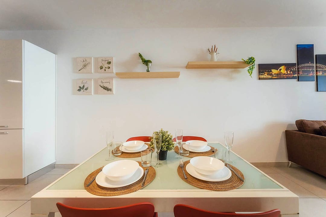 Room in St Paul's Bay — 2