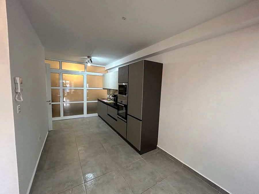 Apartment in Sliema - 1 bed, 1 bath — 1